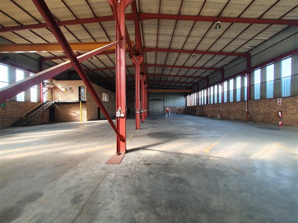 1133  m² Industrial space in Anderbolt