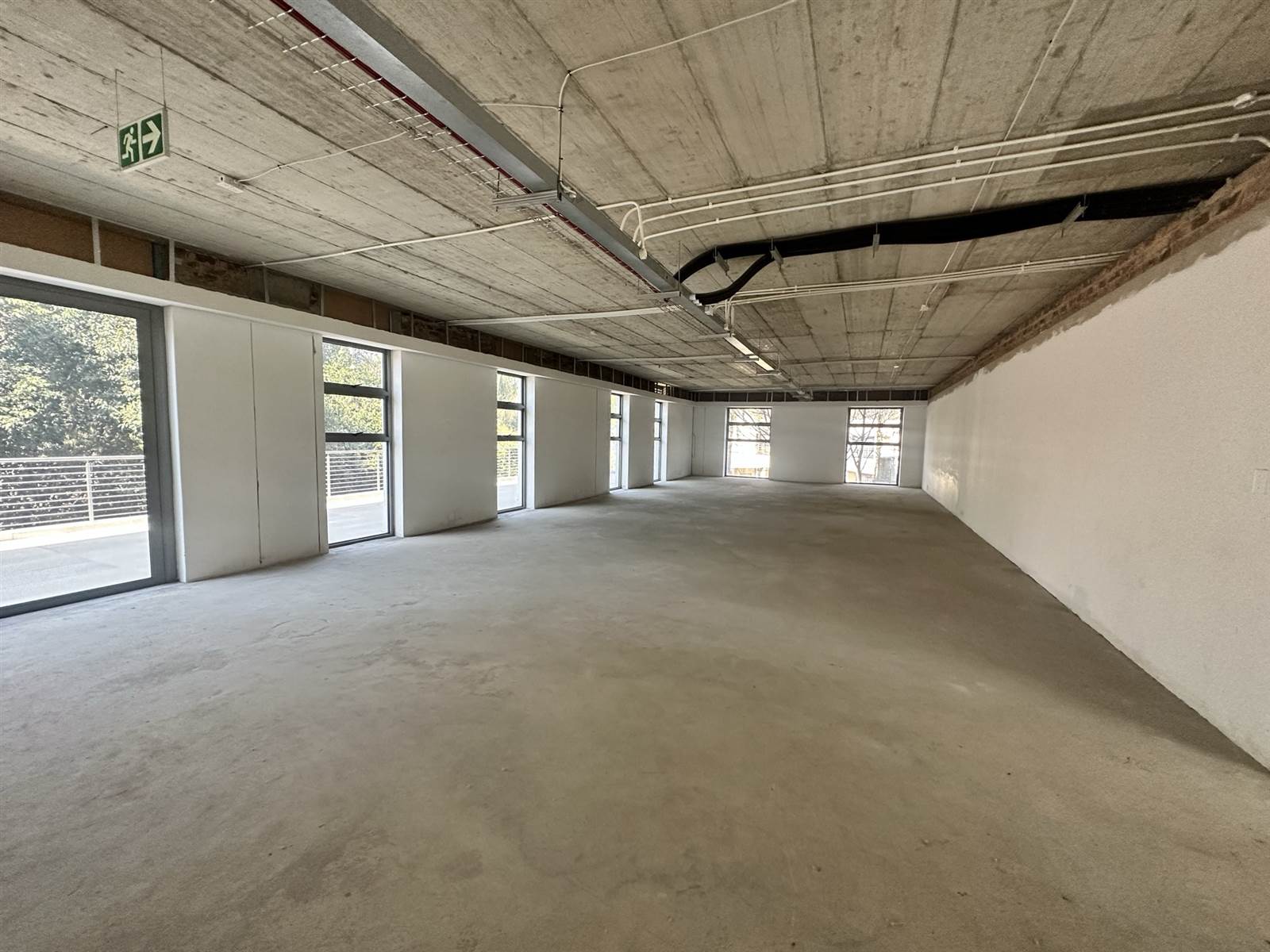 385  m² Commercial space in Rosebank photo number 1