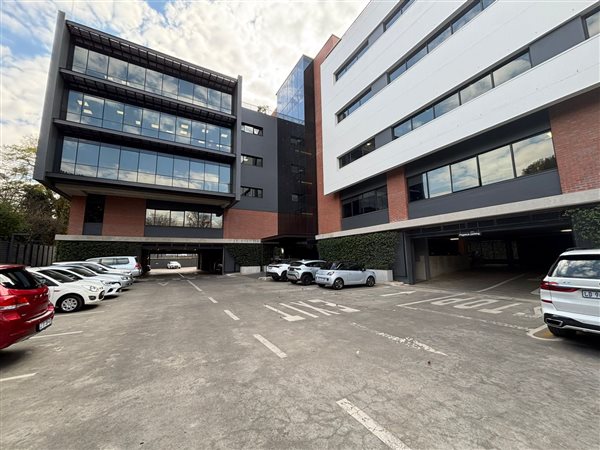 726 m² Commercial space 726 m² Commercial space