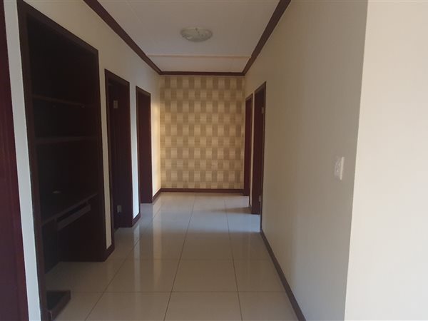 3 Bed Apartment