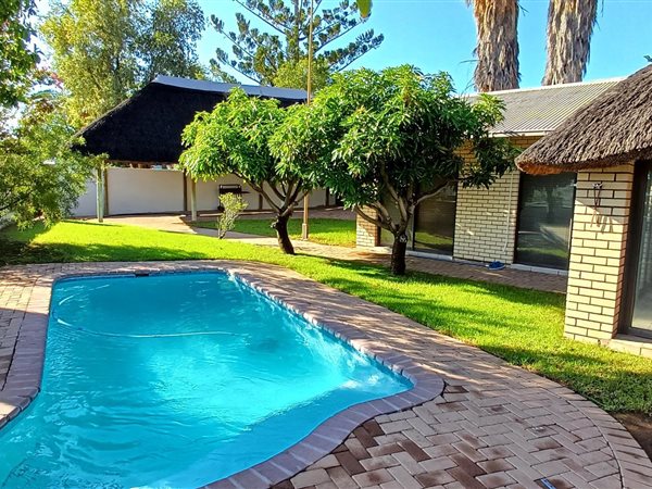 3 Bedroom House 3 Bedroom House
