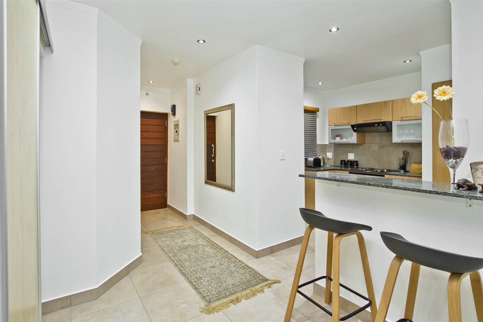 2 Bed Apartment in Sandhurst photo number 7