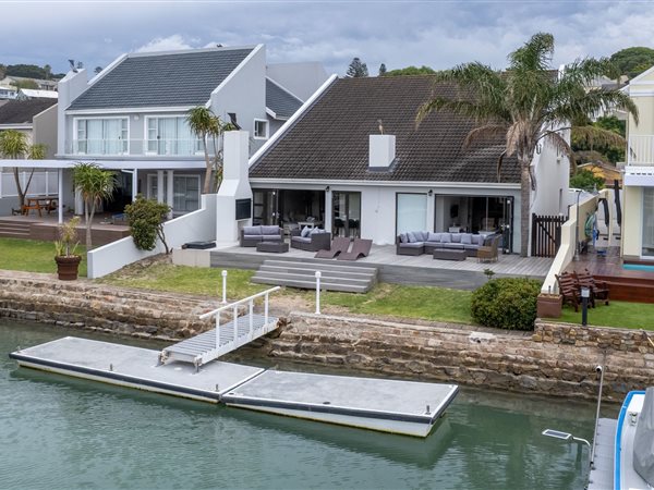 6 Bed House in Royal Alfred Marina