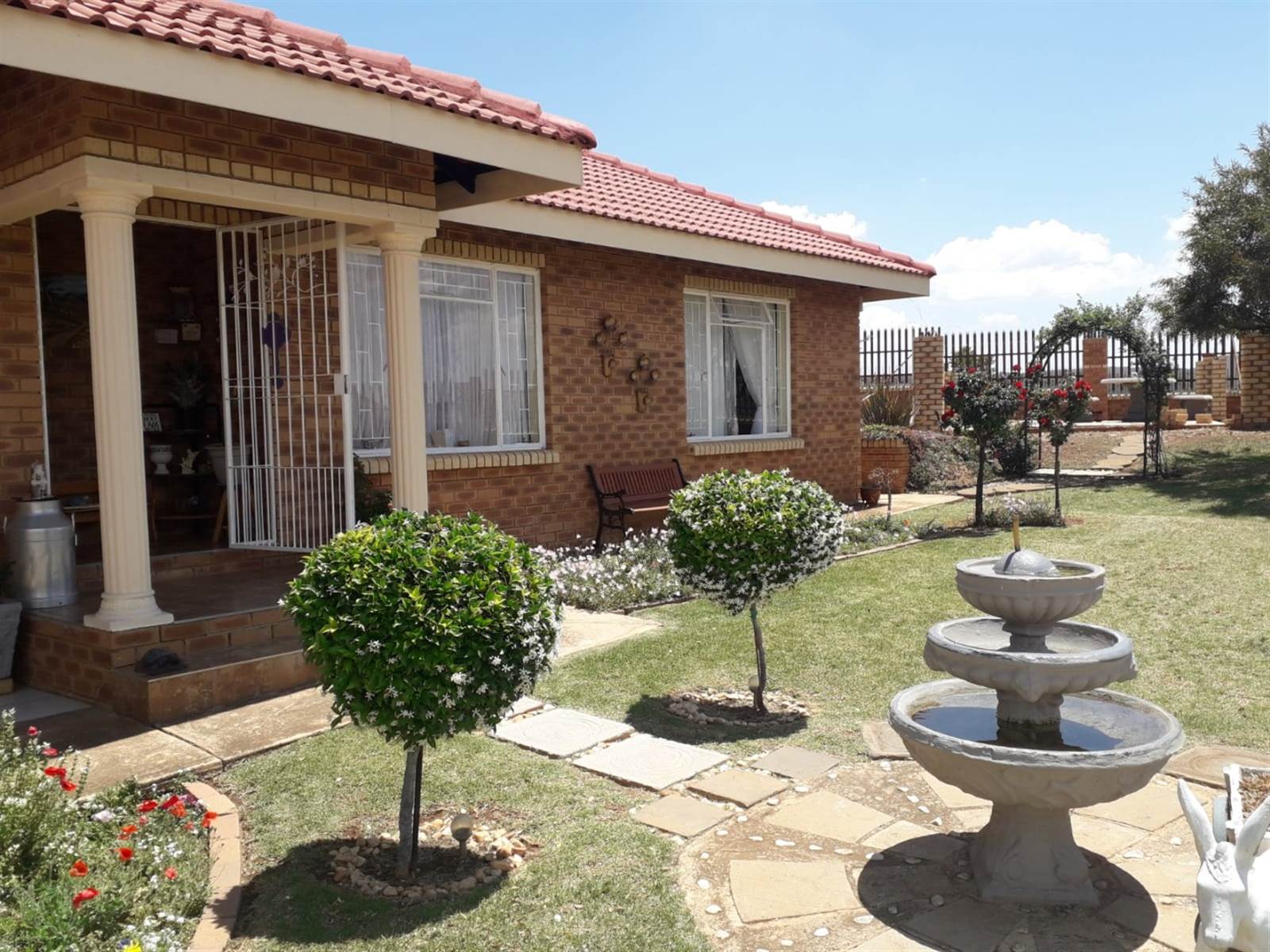3 Bed House in Fochville photo number 3