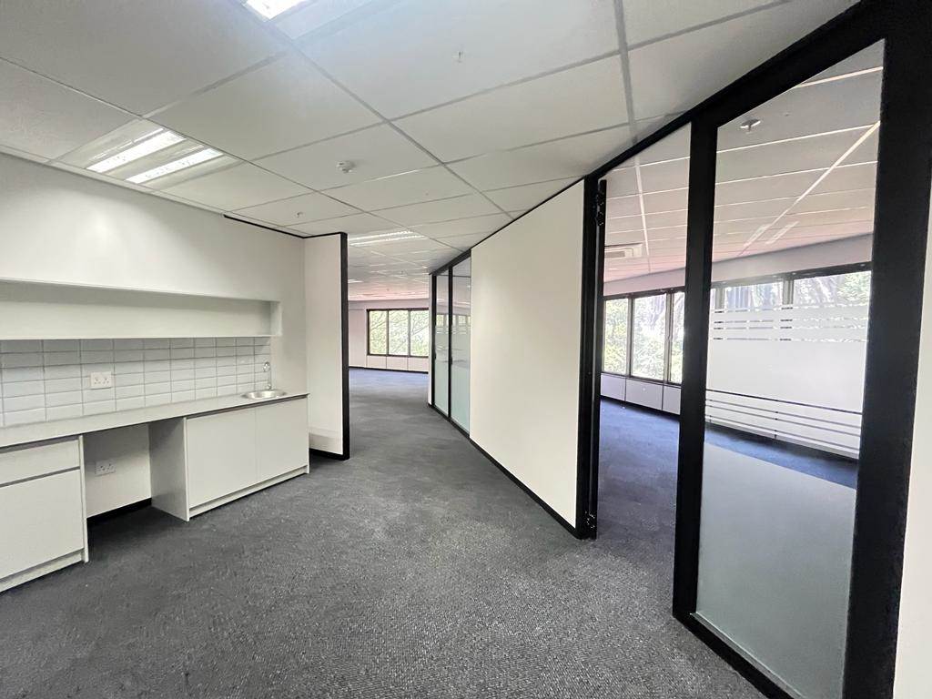 336  m² Commercial space in Parktown photo number 3