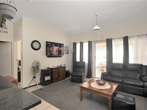 2 Bed Apartment in Rynfield AH