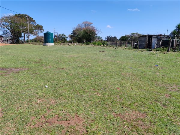 382 m² Land