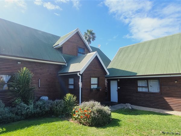 3 Bedroom House 3 Bedroom House