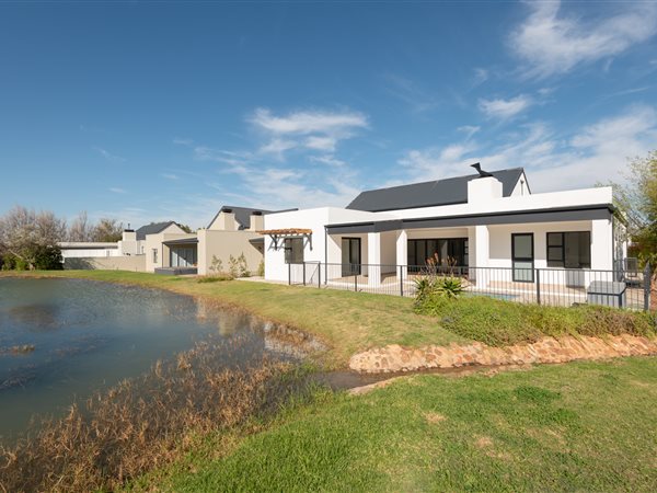 3 Bedroom House 3 Bedroom House
