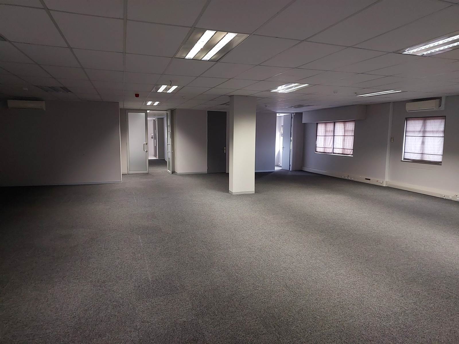 356.8  m² Commercial space in Bryanston photo number 8