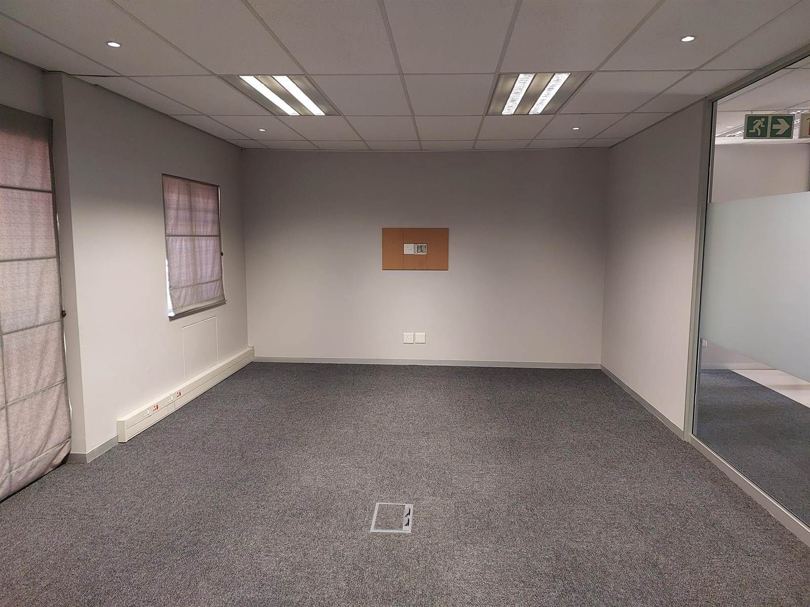 356.8  m² Commercial space in Bryanston photo number 17