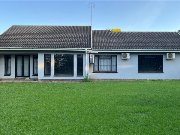 3 Bedroom House 3 Bedroom House