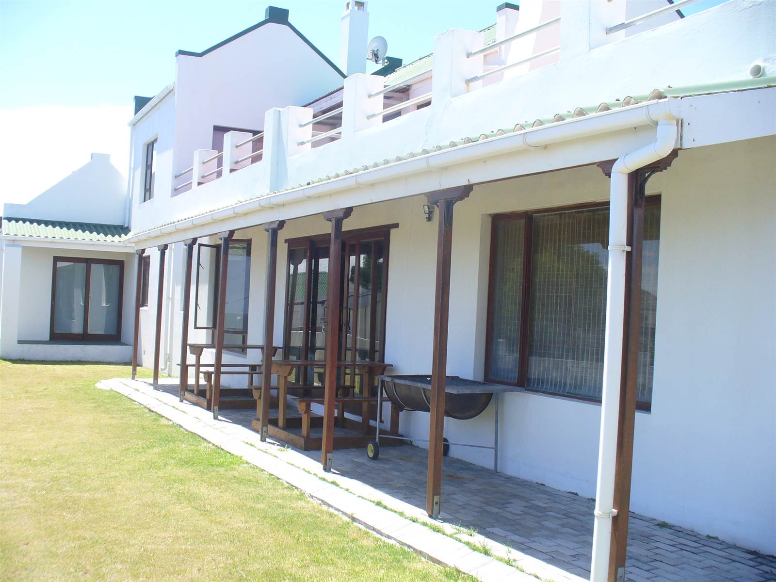 6 Bed House in Gansbaai and surrounds photo number 14
