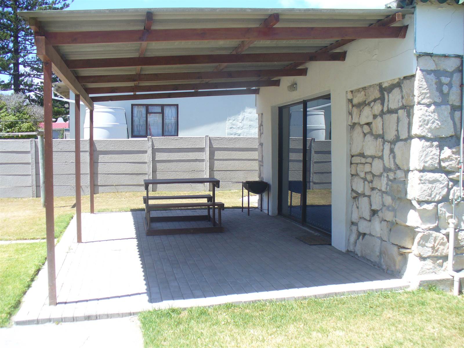 6 Bed House in Gansbaai and surrounds photo number 12
