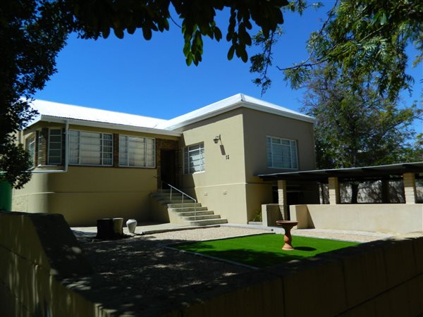 3 Bedroom House 3 Bedroom House