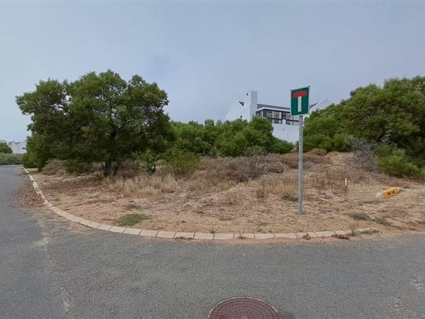 491 m² Land