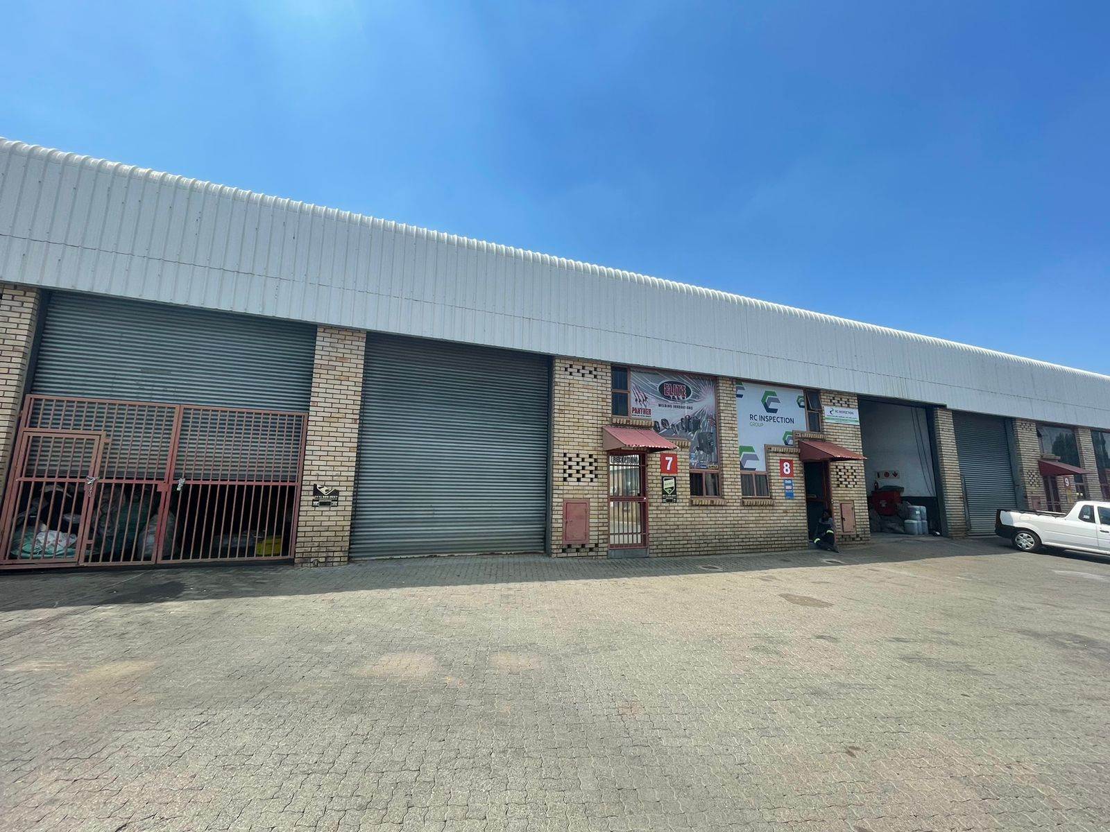 218  m² Industrial space in Jet Park photo number 1