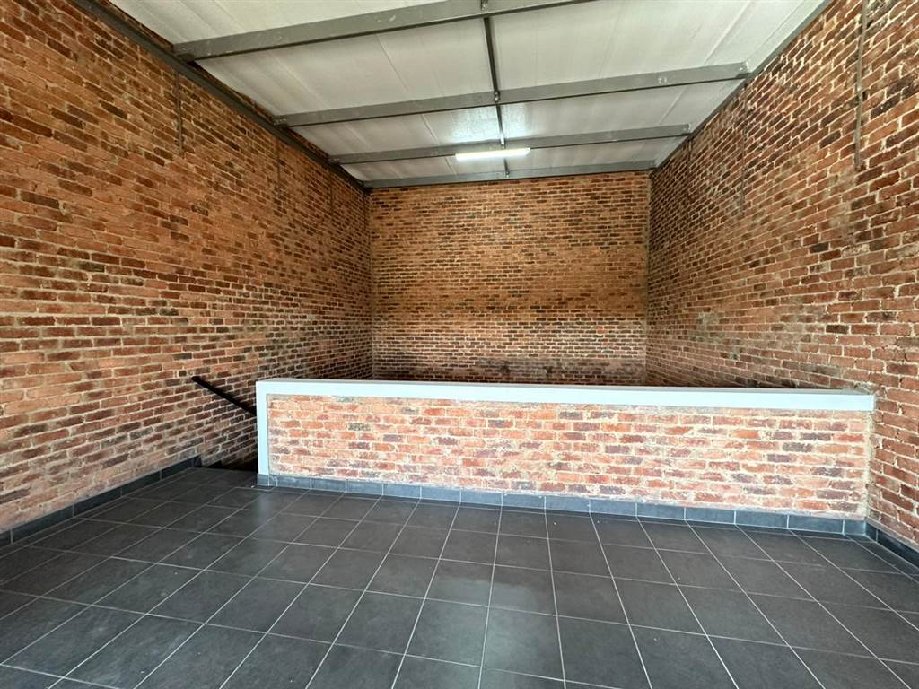 98  m² Industrial space in Clayville photo number 8