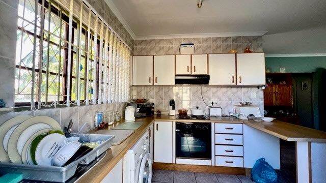 2 Bed Townhouse in Manaba photo number 17