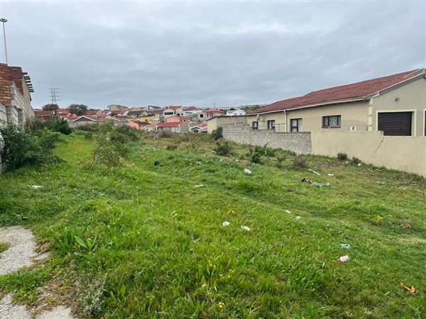442 m² Land available in Kwadwesi