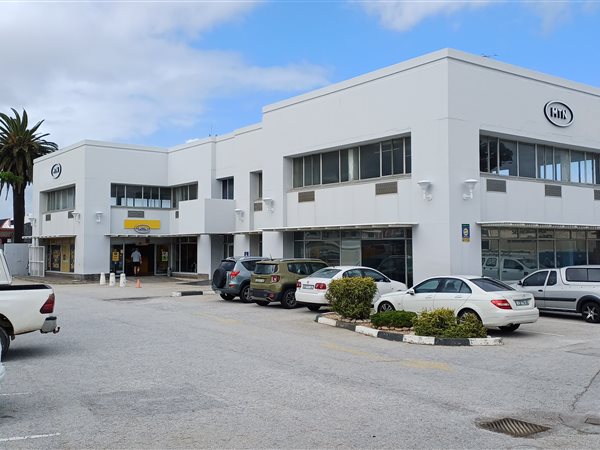 356  m² Commercial space