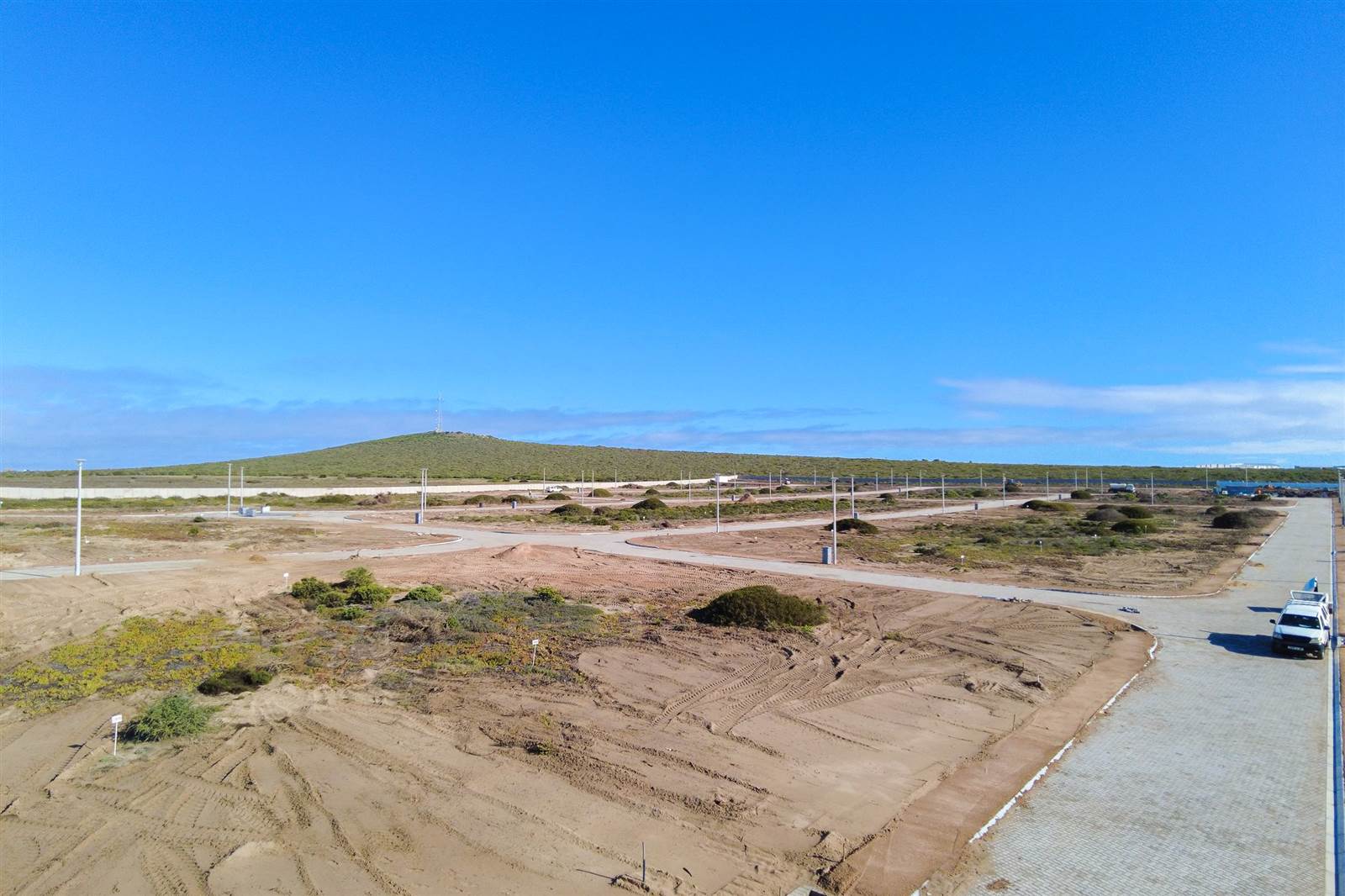 556 m² Land available in Yzerfontein photo number 1