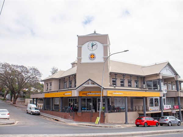 150  m² Commercial space in Melville