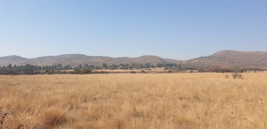 28.5 ha Land available in Hartbeespoort Dam photo number 6