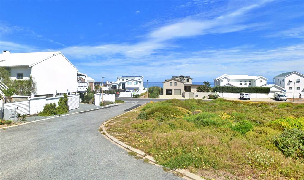 820 m² Land available in Yzerfontein photo number 4