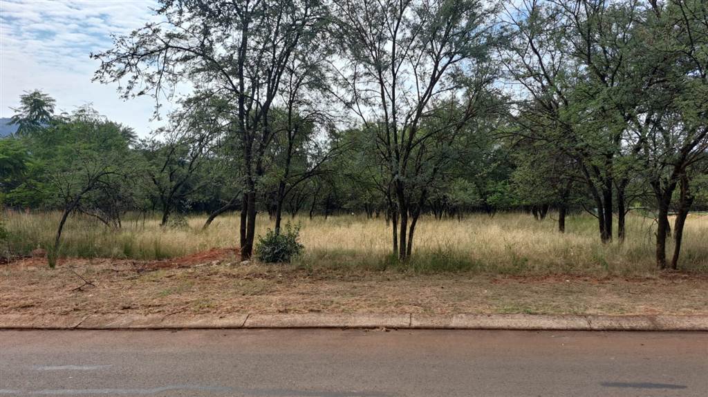 960 m² Land available in Buffelspoort photo number 5