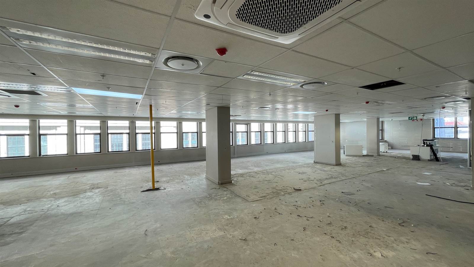 7303  m² Commercial space in Cape Town City Centre photo number 5