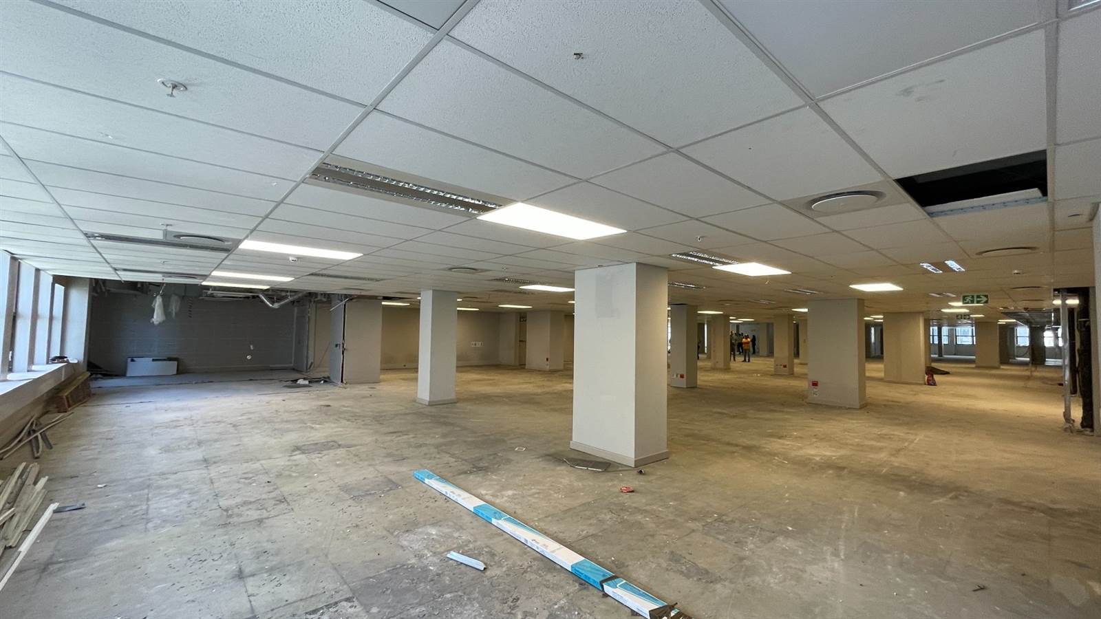 7303  m² Commercial space in Cape Town City Centre photo number 16