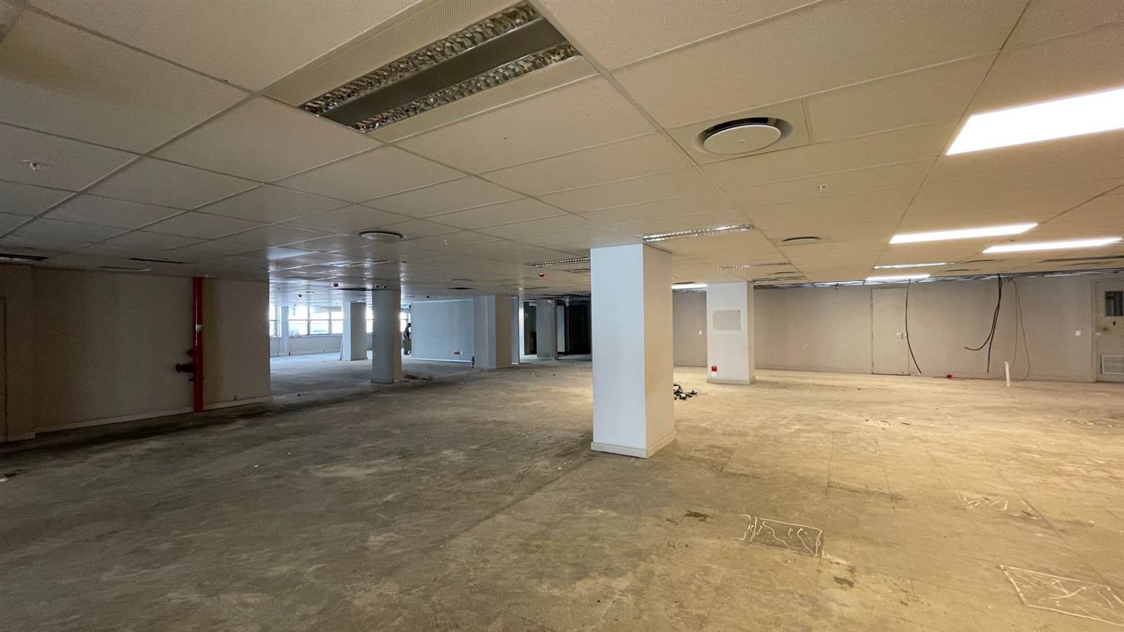 7303  m² Commercial space in Cape Town City Centre photo number 7