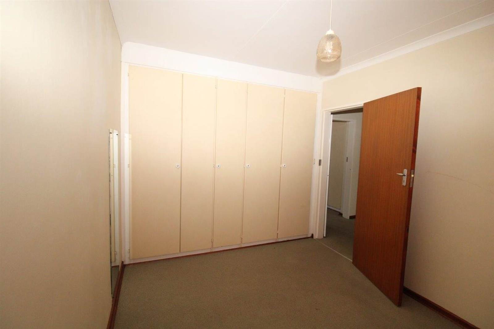 2 Bed Townhouse in Bela-Bela (Warmbaths) photo number 13