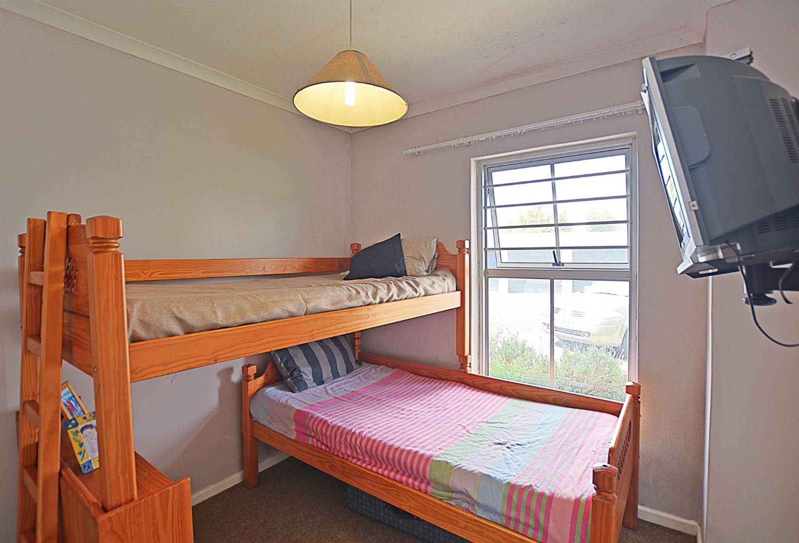 2 Bed Apartment in Blouberg Sands photo number 9