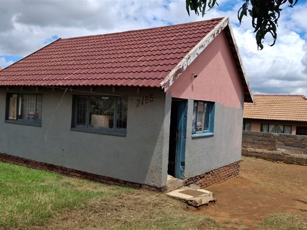 2 Bedroom House