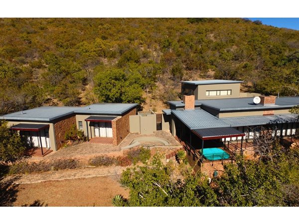 5 Bedroom House 5 Bedroom House