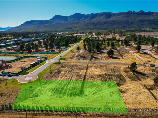 953 m² Land available in Pearl Valley