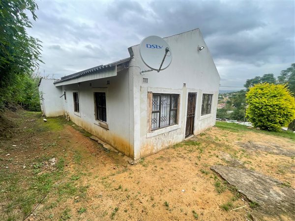 4 Bedroom House 4 Bedroom House
