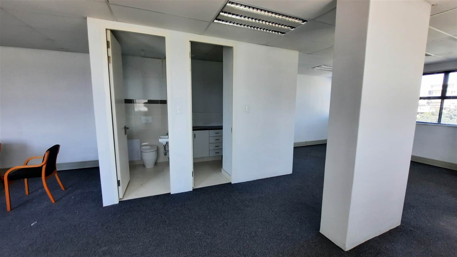 117  m² Commercial space in Umhlanga Ridge photo number 6