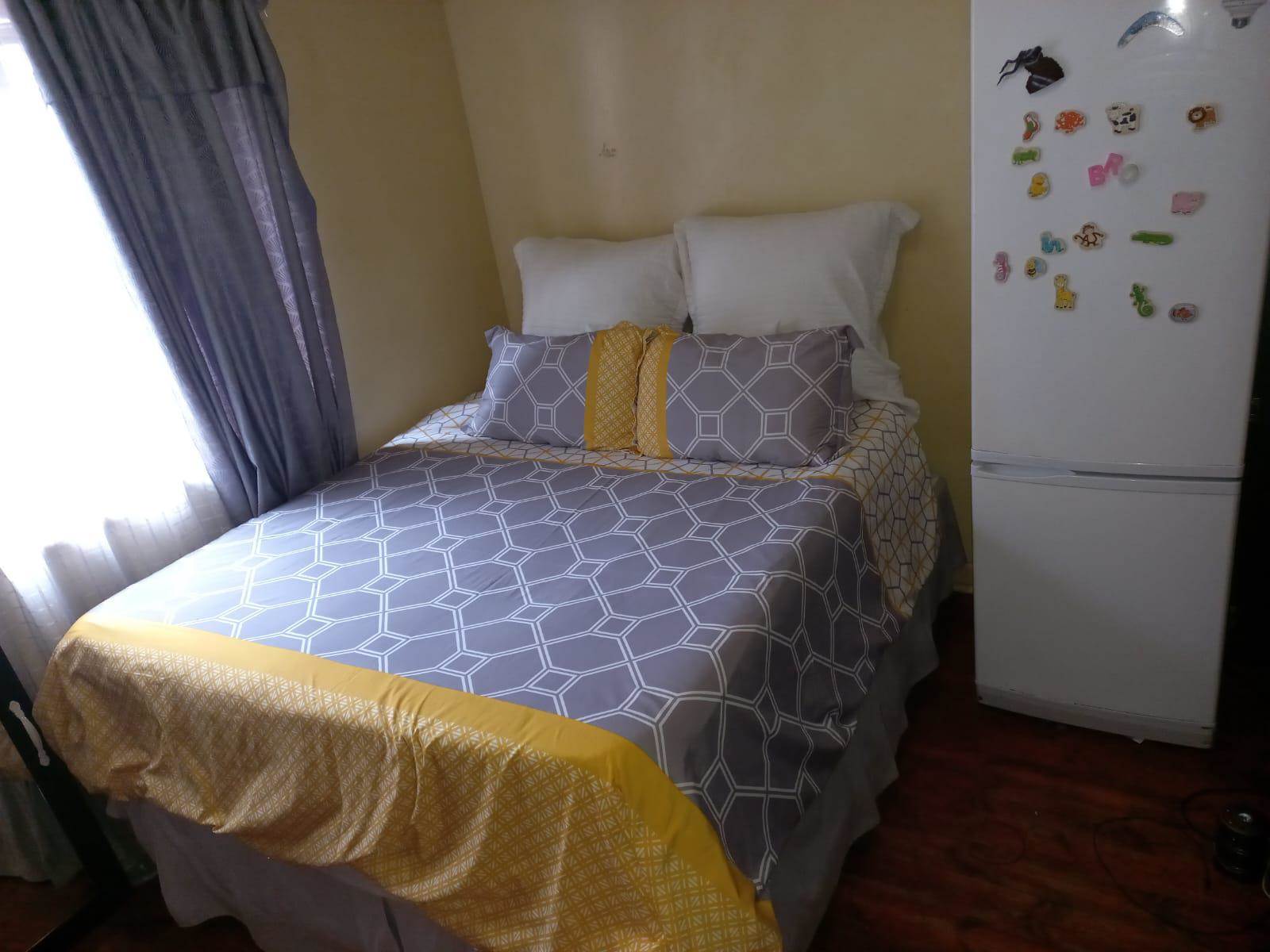 8 Bed Apartment in Port Elizabeth Central photo number 3