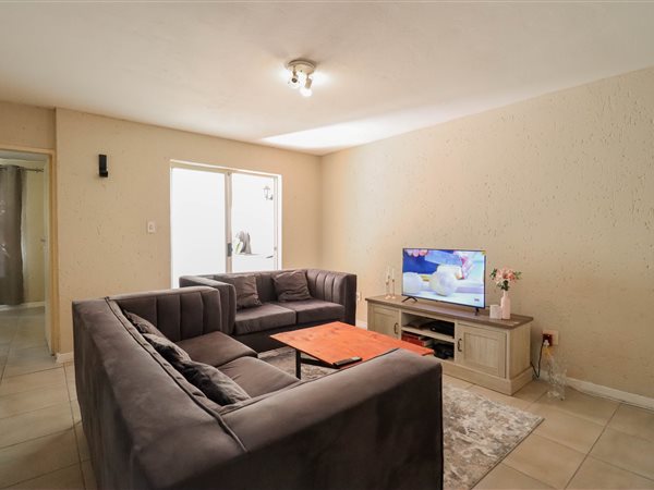 1 Bed Apartment