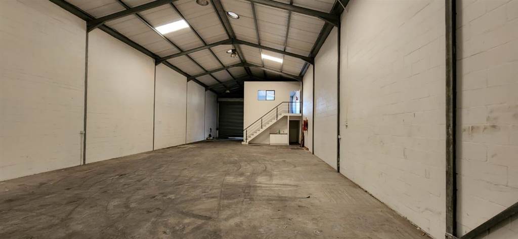 325  m² Industrial space in Kuilsriver photo number 14