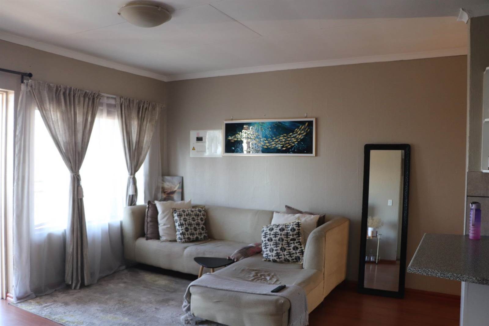 2 Bed Apartment in Constantia Kloof photo number 15