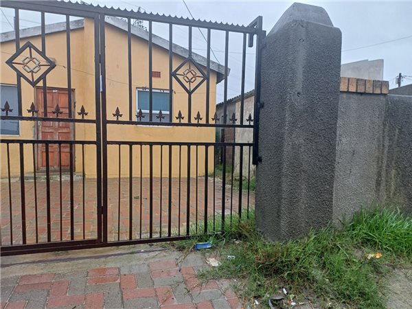 2 Bedroom House 2 Bedroom House