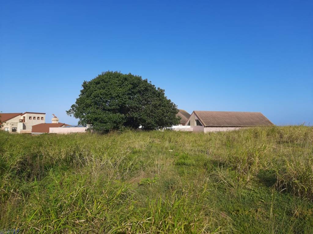 800 m² Land available in Outeniqua Strand photo number 9
