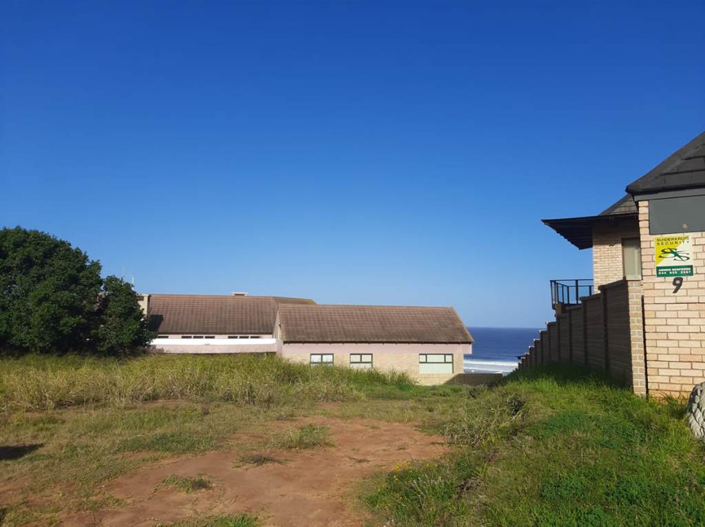 800 m² Land available in Outeniqua Strand photo number 8
