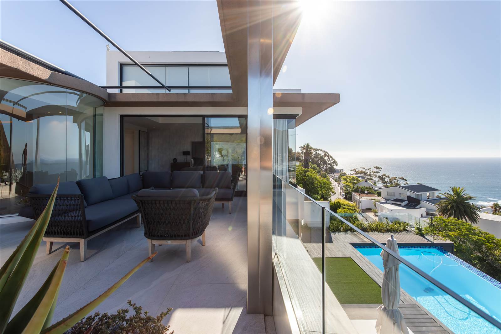 4 Bed House in Fresnaye photo number 25