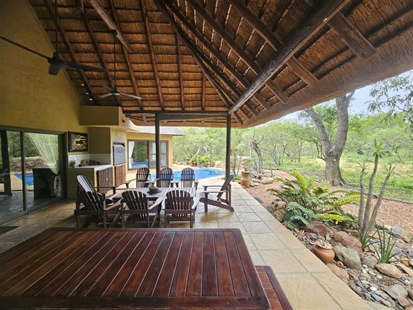 4 Bedroom House 4 Bedroom House