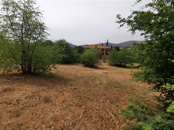 1 146 m² Land